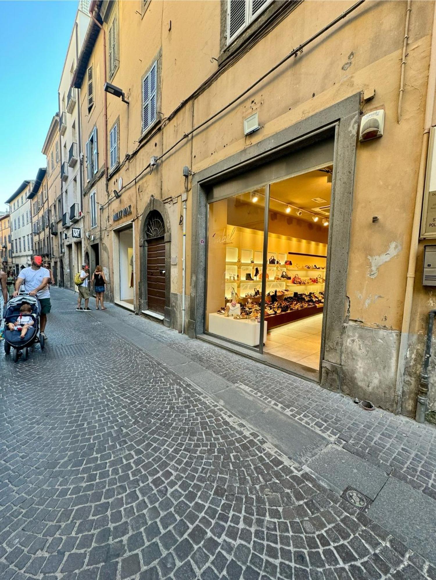 Antica Residenza Del Corso Viterbo Appartamento Vittorio Emanuele Extérieur photo