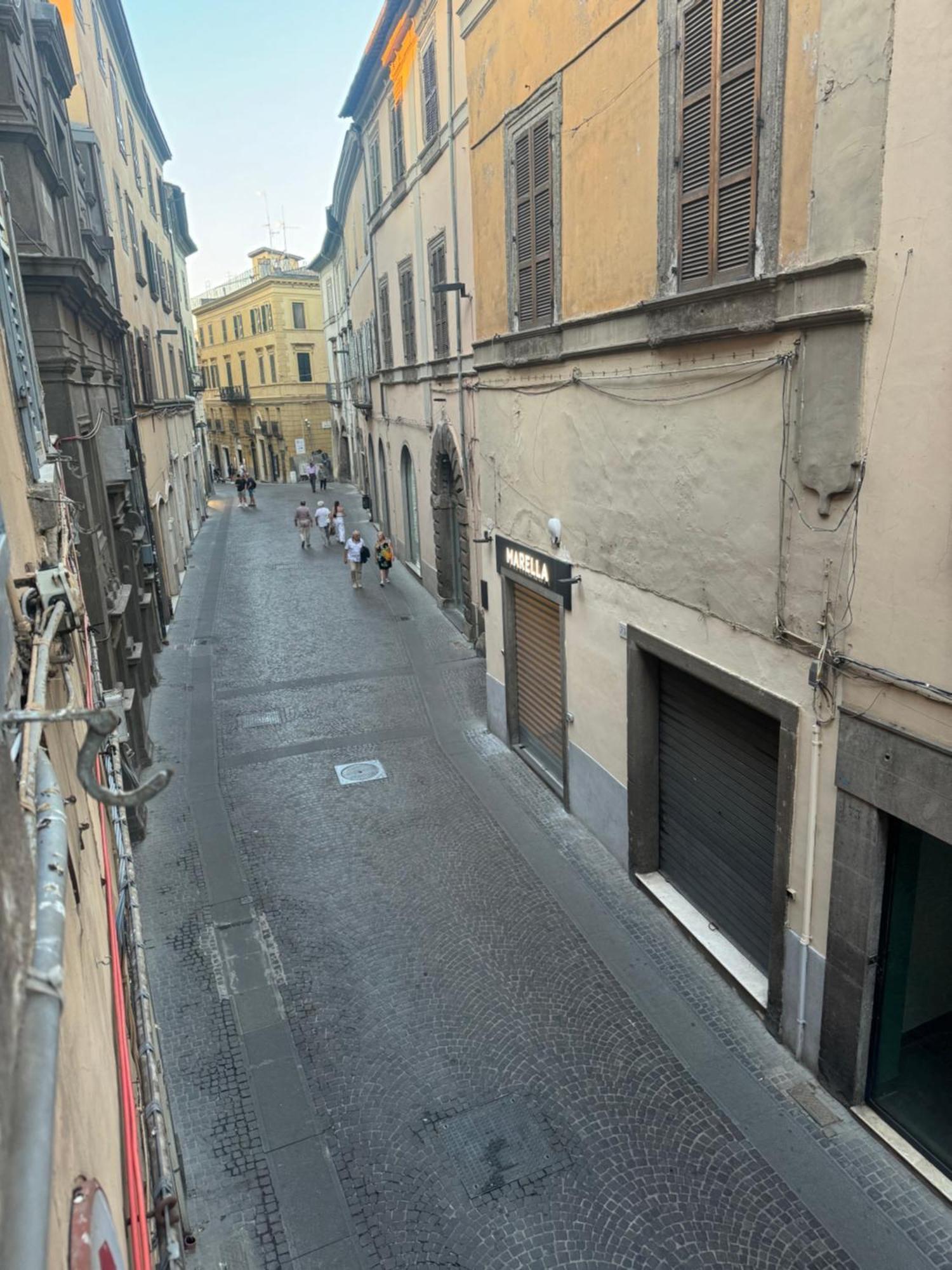 Antica Residenza Del Corso Viterbo Appartamento Vittorio Emanuele Extérieur photo